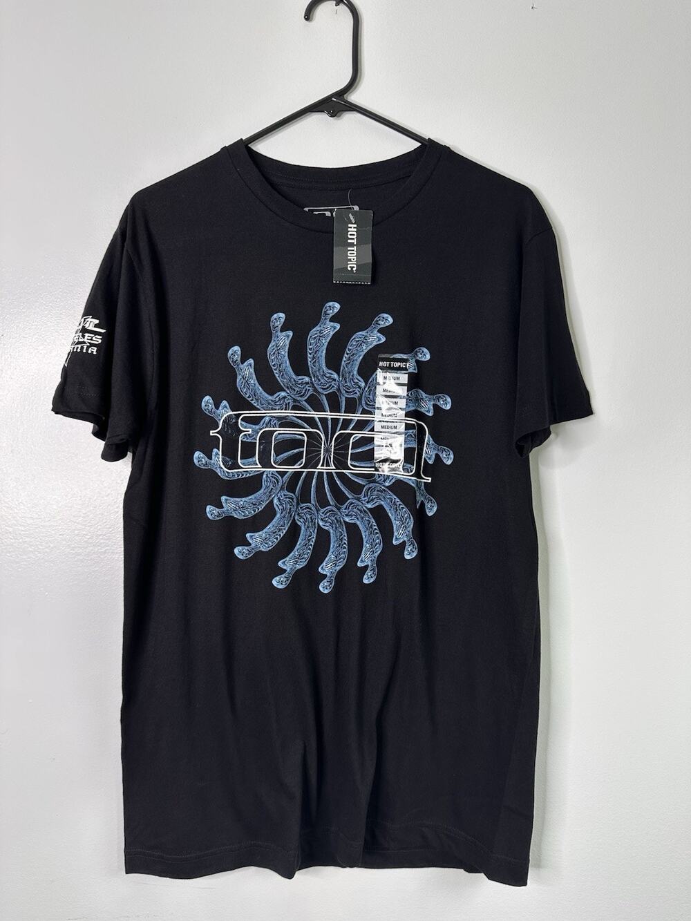 Hot Topic Men’s Size Medium TOOL Rock Band Tee Graphic New